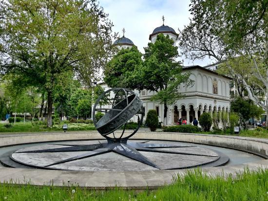 Kilometre Zero Monument